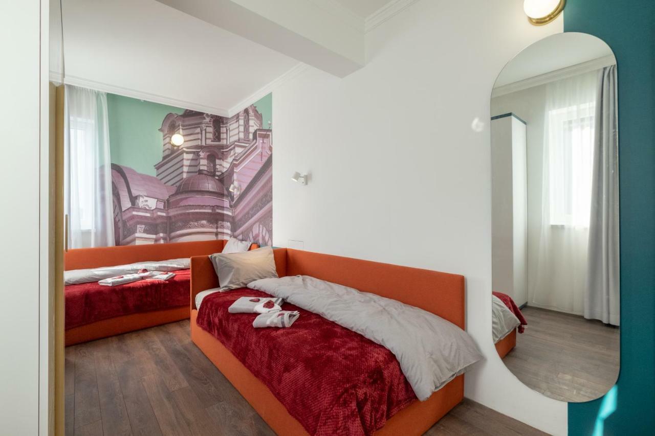 Vitosha Blvd 3-Bedroom, 2-Bathroom Lux Suite Sofia Exterior foto